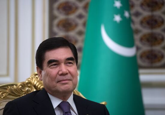 Russian President Vladimir Putin visits Turkmenistan