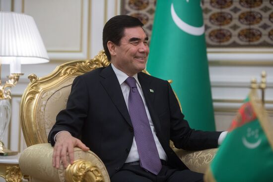 Russian President Vladimir Putin visits Turkmenistan