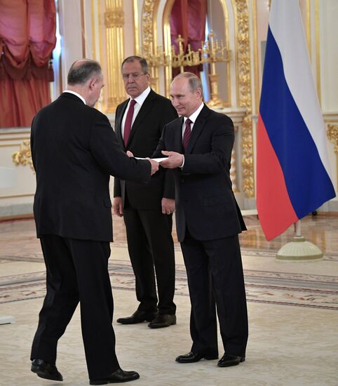 President Vladimir Putin receives credentials of 20 foreign ambassadors