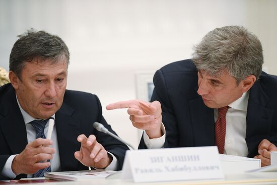 Presidential Council for the Development of Physical Culture and Sport meets at the Kremlin