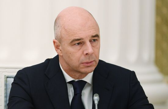 Presidential Council for the Development of Physical Culture and Sport meets at the Kremlin