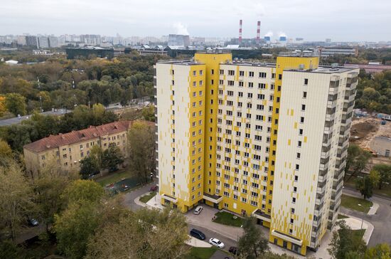 First houses for participants in relocation program