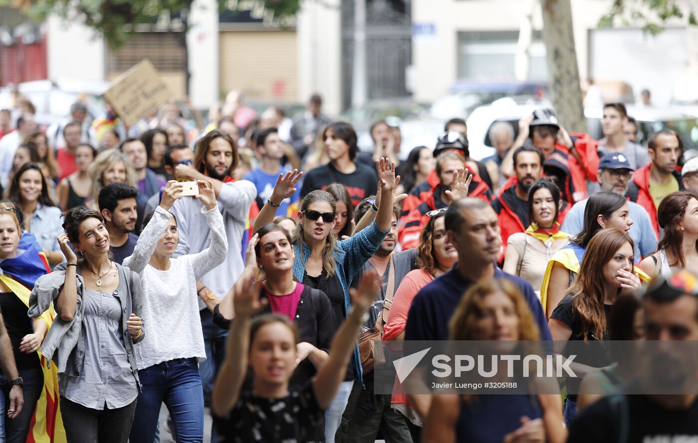 General strike in Barcelona in support of Catalan independence referendum