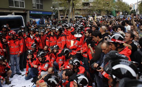 General strike in Barcelona in support of Catalan independence referendum