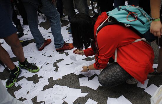 General strike in Barcelona in support of Catalan independence referendum