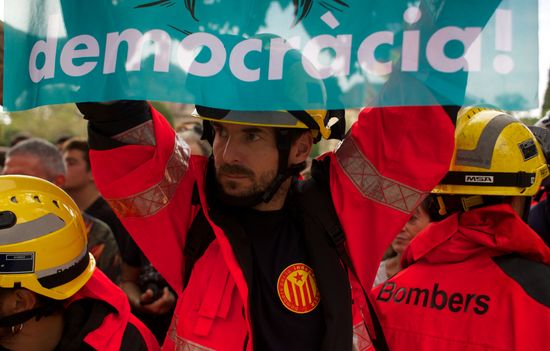 General strike in Barcelona in support of Catalan independence referendum