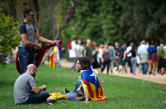 General strike in Barcelona in support of Catalan independence referendum