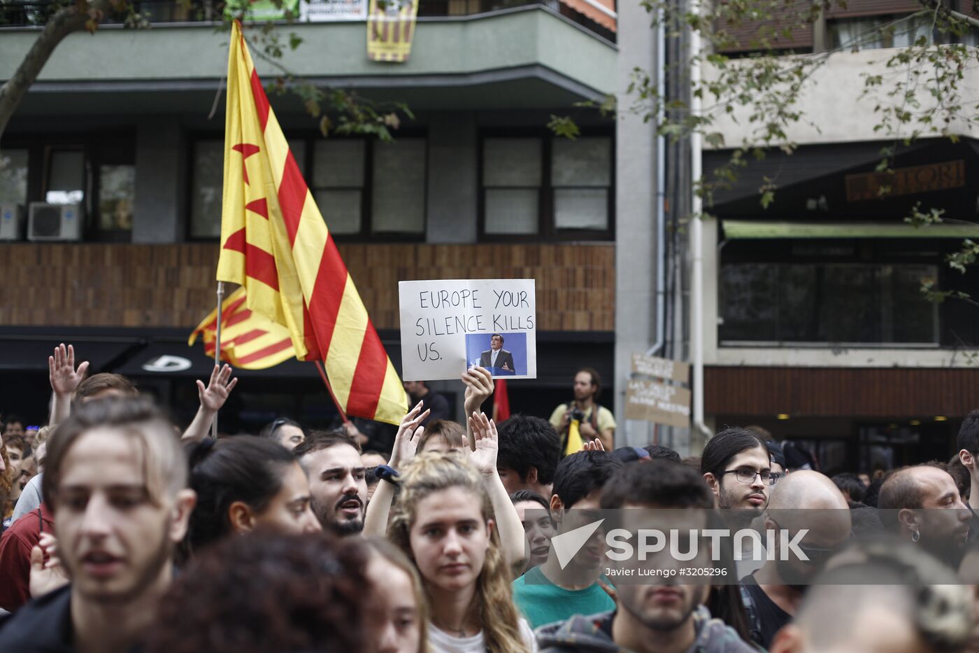 General strike in Barcelona in support of Catalan independence referendum