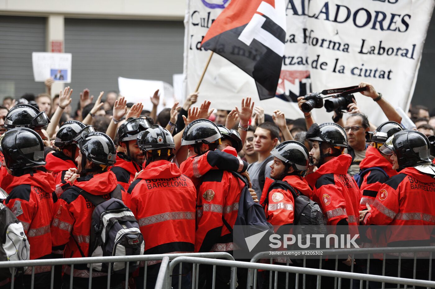 General strike in Barcelona in support of Catalan independence referendum