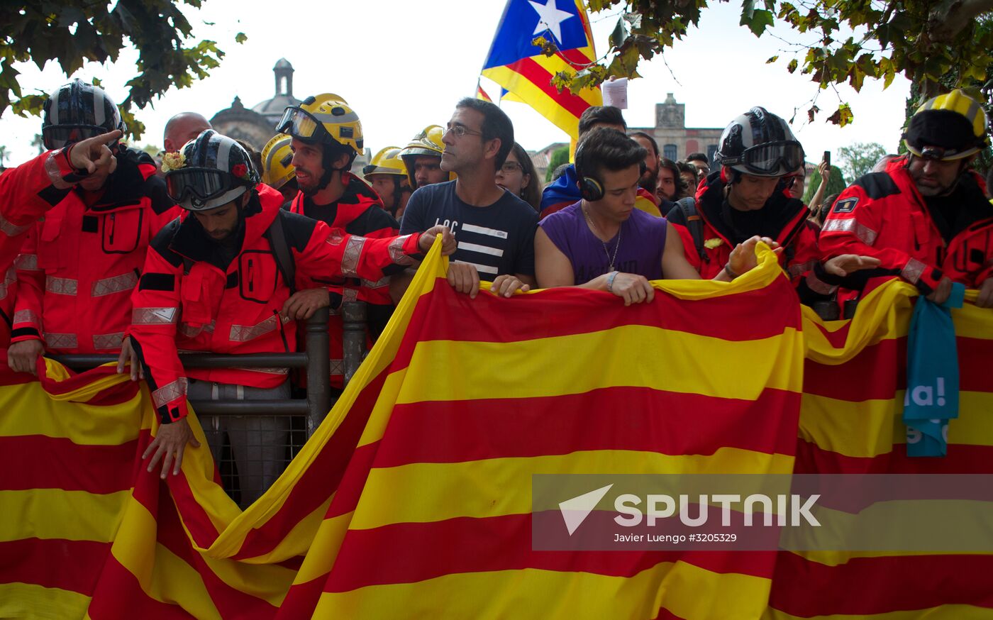 General strike in Barcelona in support of Catalan independence referendum