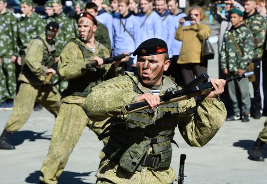 Conscript Day in Vladivostok