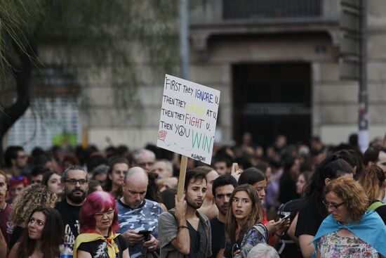 General strike in Barcelona in support of Catalan independence referendum
