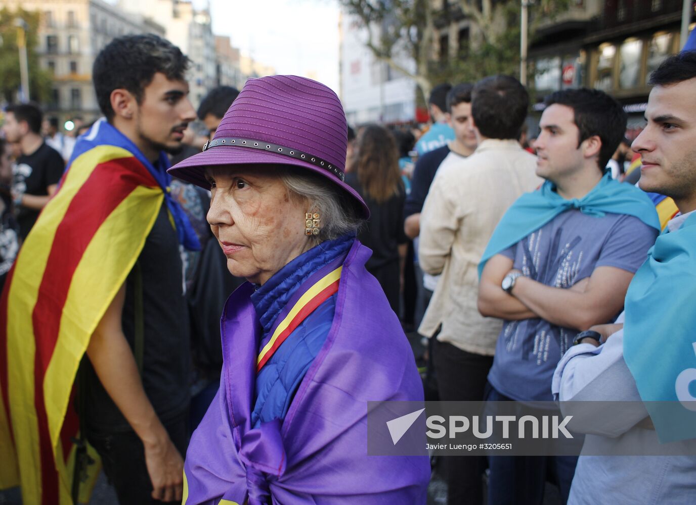 General strike in Barcelona in support of Catalan independence referendum