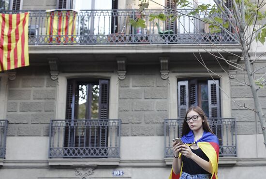 General strike in Barcelona in support of Catalan independence referendum