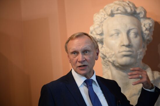 Celebration of the Pushkin State Museum's 60th anniversary