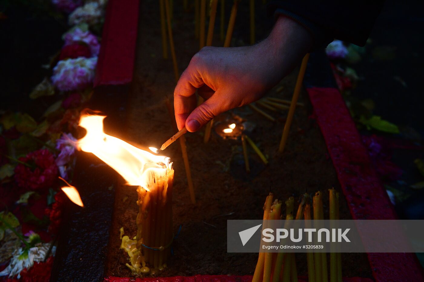 Observing 24th anniversary of tragic events in Moscow