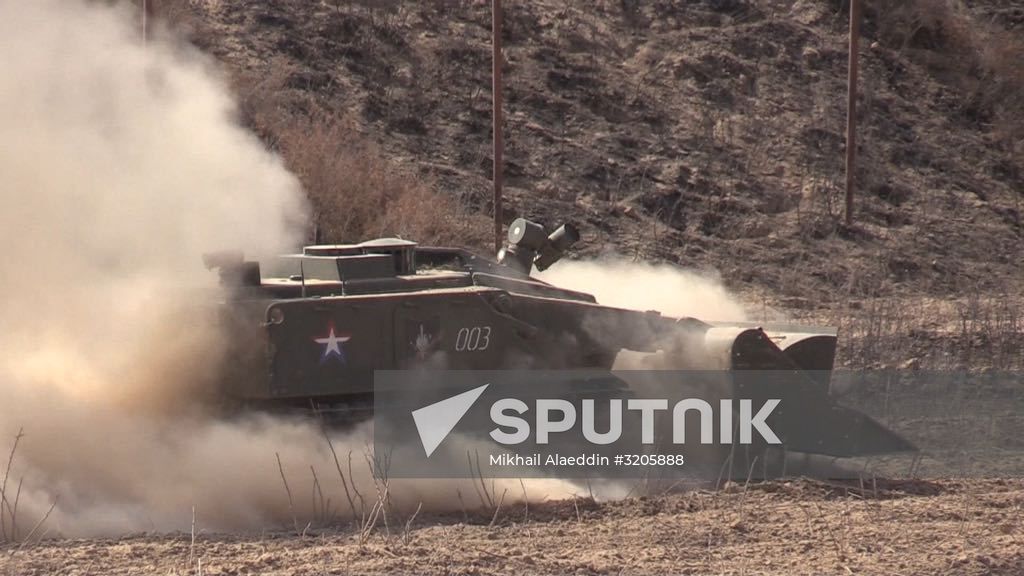 Demining efforts in Deir ez-Zor