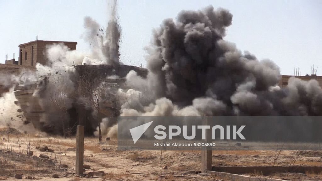 Demining efforts in Deir ez-Zor