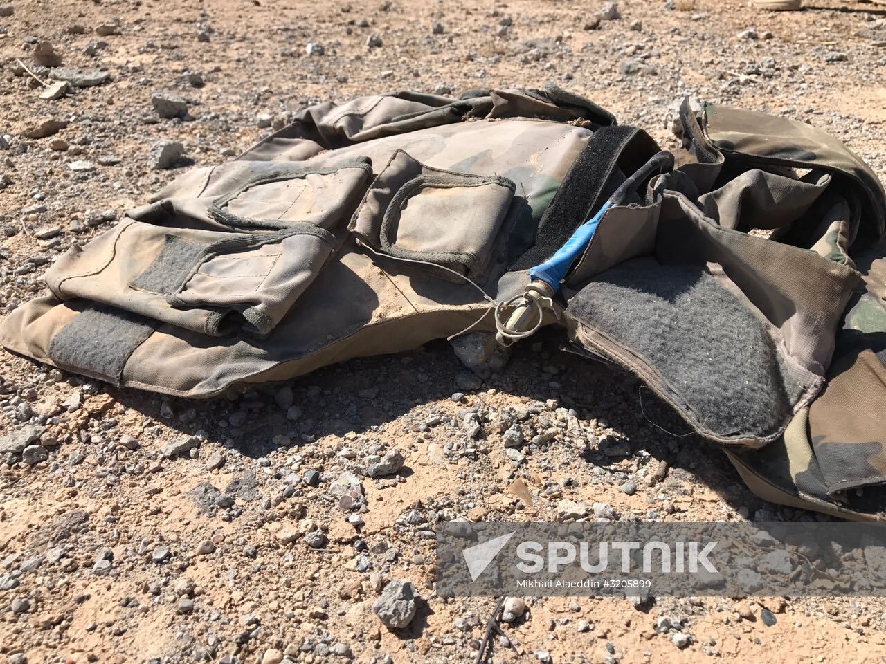 Demining efforts in Deir ez-Zor