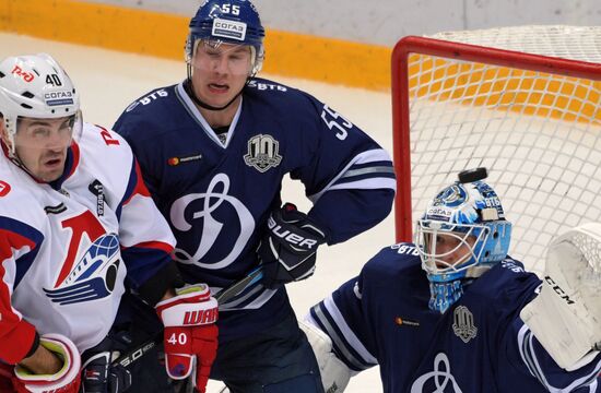 Kontinental Hockey League. Dynamo Moscow vs. Lokomotiv