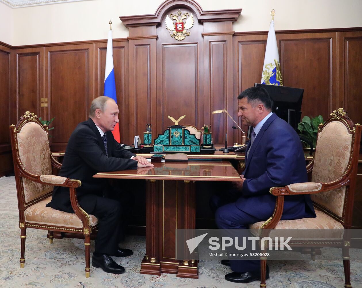 President Vladimir Putin meets with Acting Governor of Primorye Territory Andrei Tarasenko