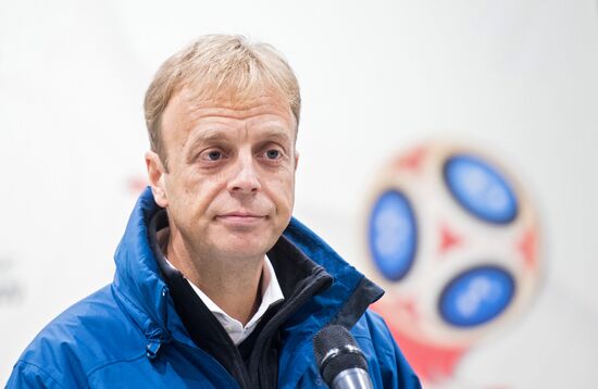 FIFA delegation and Rossiya 2018 Organizing Committee inspect Luzhniki Stadium