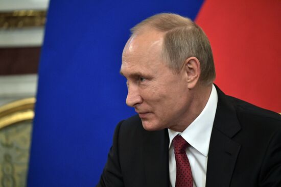 Russian Presdient Vladimir Putin's talks with King Salman bin Abdulaziz Al Saud of Saudi Arabia