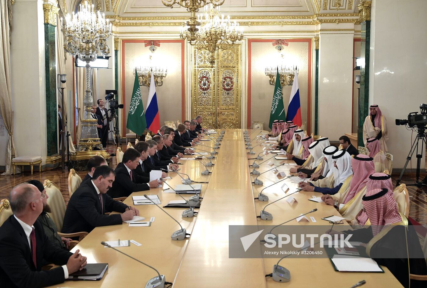 Russian President Vladimir Putin's talks with King Salman bin Abdulaziz Al Saud of Saudi Arabia