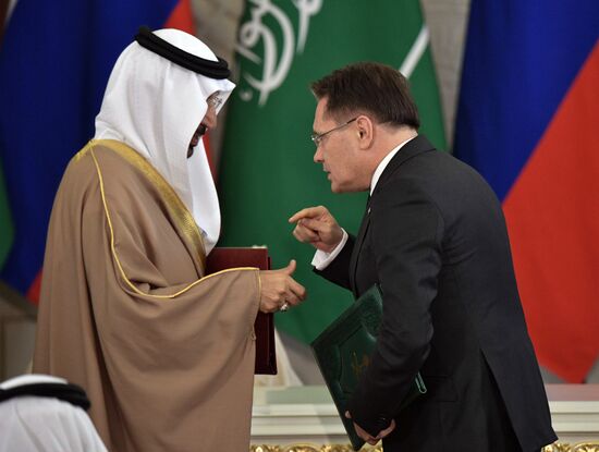 Russian President Vladimir Putin's talks with King Salman bin Abdulaziz Al Saud of Saudi Arabia