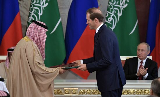 Russian President Vladimir Putin's talks with King Salman bin Abdulaziz Al Saud of Saudi Arabia