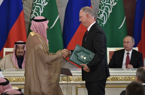 Russian President Vladimir Putin's talks with King Salman bin Abdulaziz Al Saud of Saudi Arabia