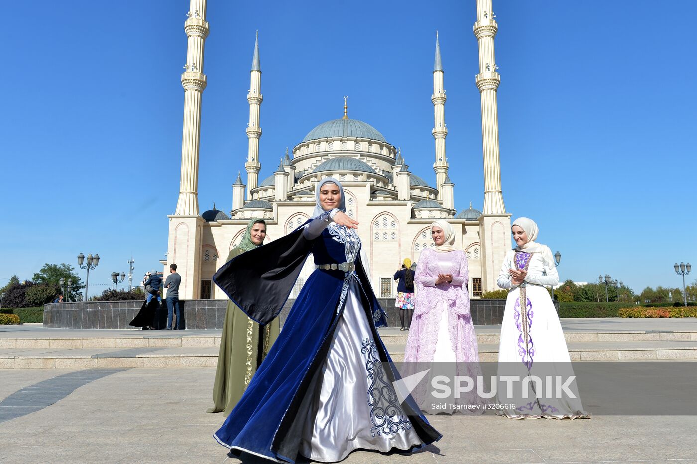 Grozny celebrates City Day