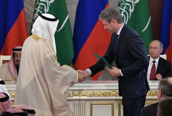 Russian President Vladimir Putin's talks with King Salman bin Abdulaziz Al Saud of Saudi Arabia