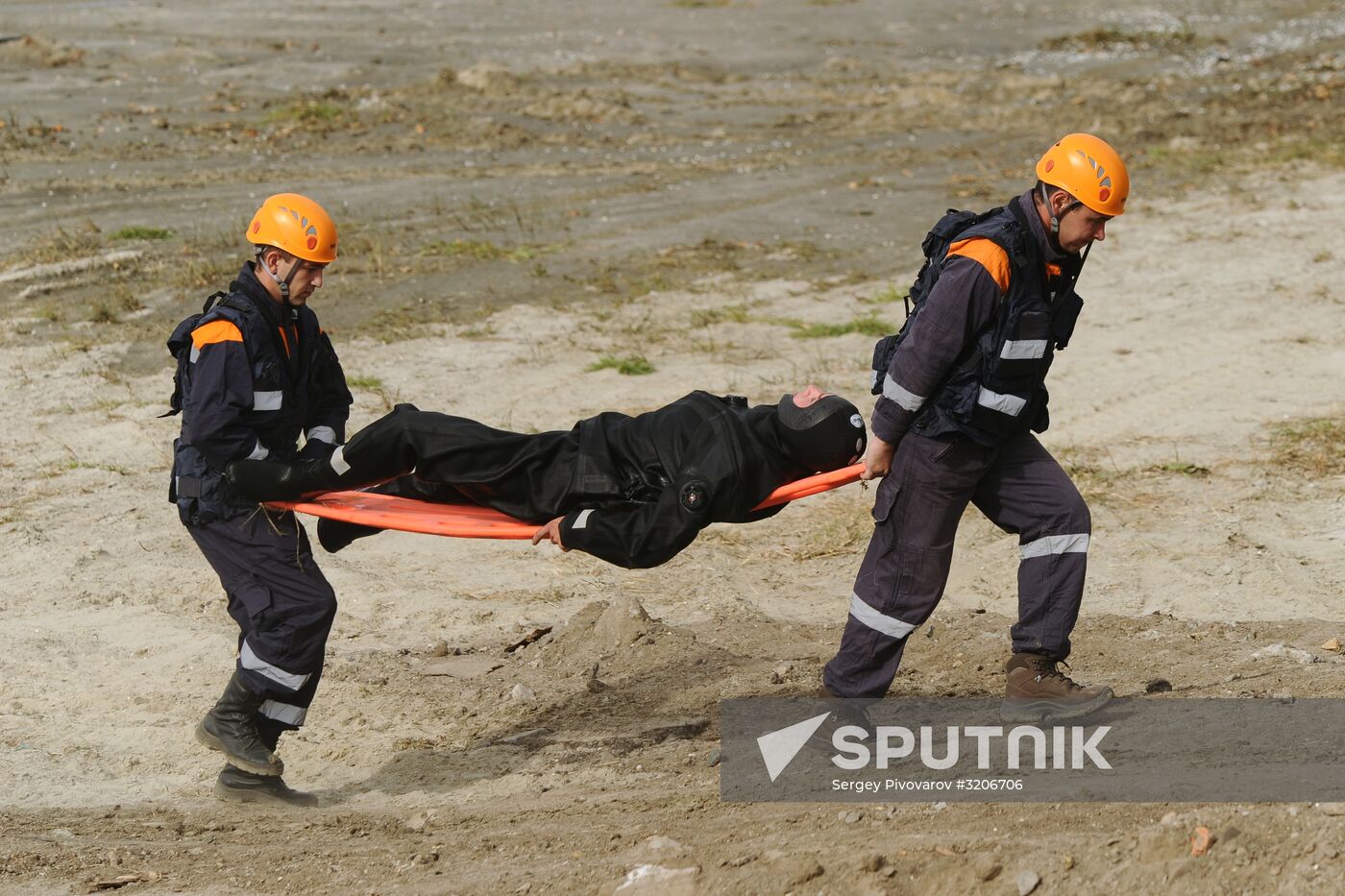 EMERCOM holds drill in Rostov-on-Don