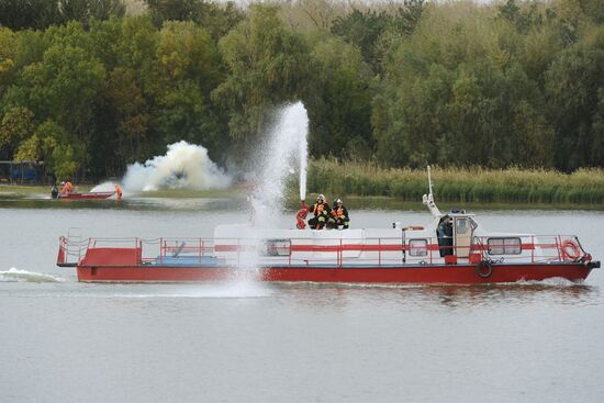 EMERCOM holds drill in Rostov-on-Don