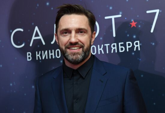 First run of movie "Salyut-7"