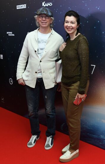 First run of movie "Salyut-7"