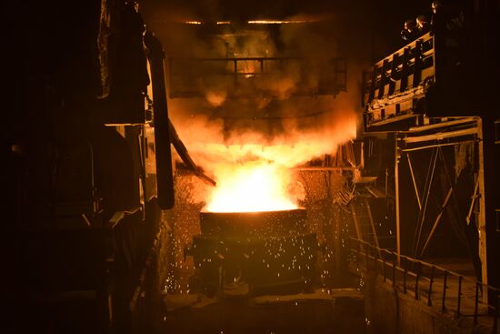 Launching Yuzovsky Metallurgical Plant in DPR