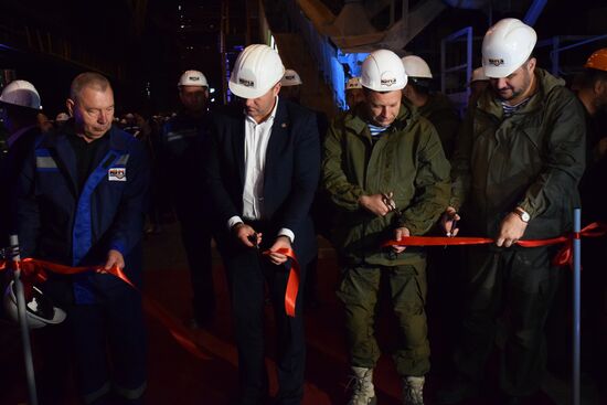 Launching Yuzovsky Metallurgical Plant in DPR