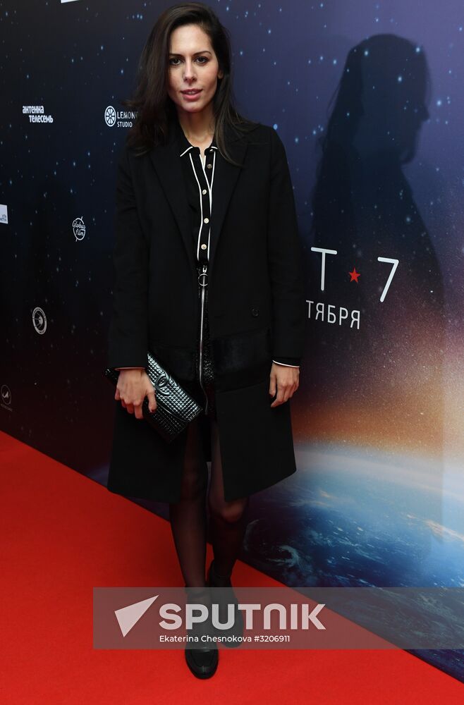 First run of movie "Salyut-7"