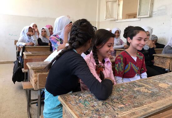 School for girls in Deir ez-Zor