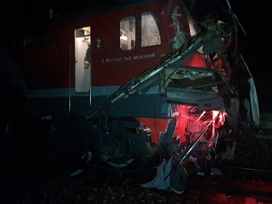 Train collides with bus at railway crossing in Vladimir Region