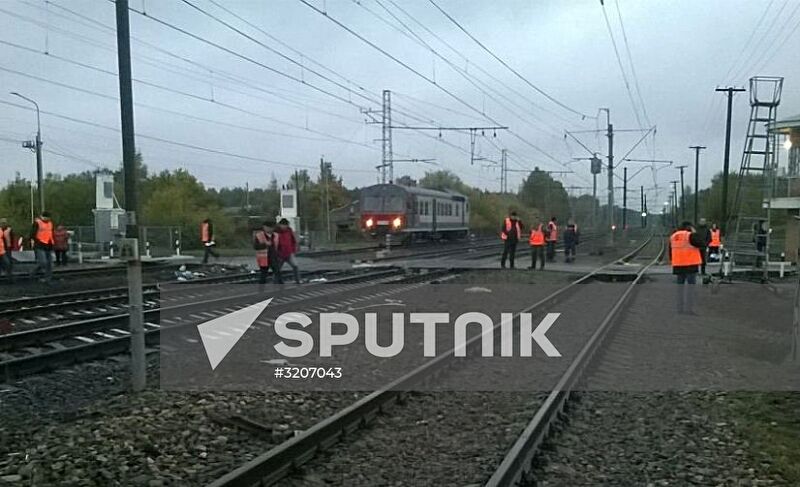 Train collides with bus at railway crossing in Vladimir Region