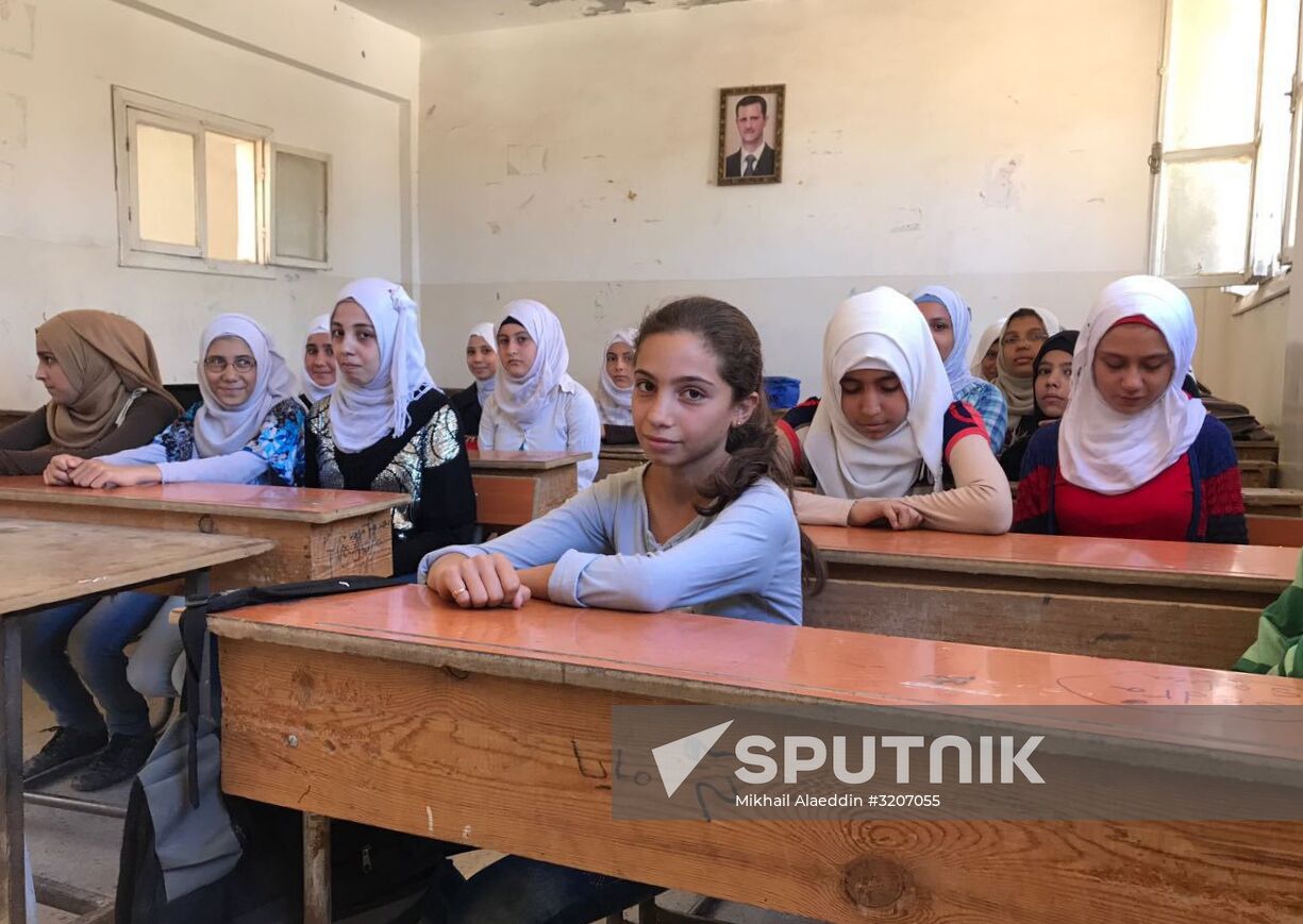 School for girls in Deir ez-Zor
