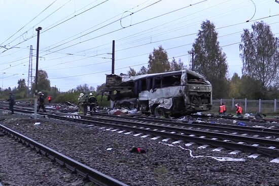 Train collides with bus at railway crossing in Vladimir Region