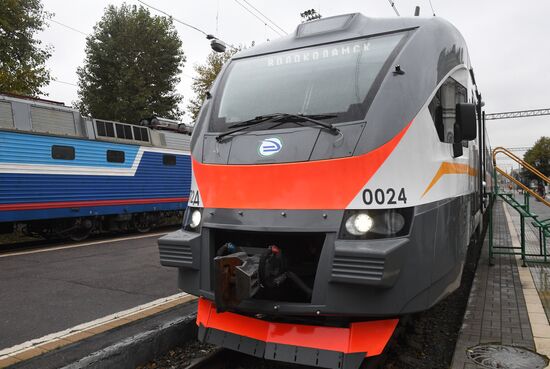 Russian Railways presents Kremlin Cadets branded train