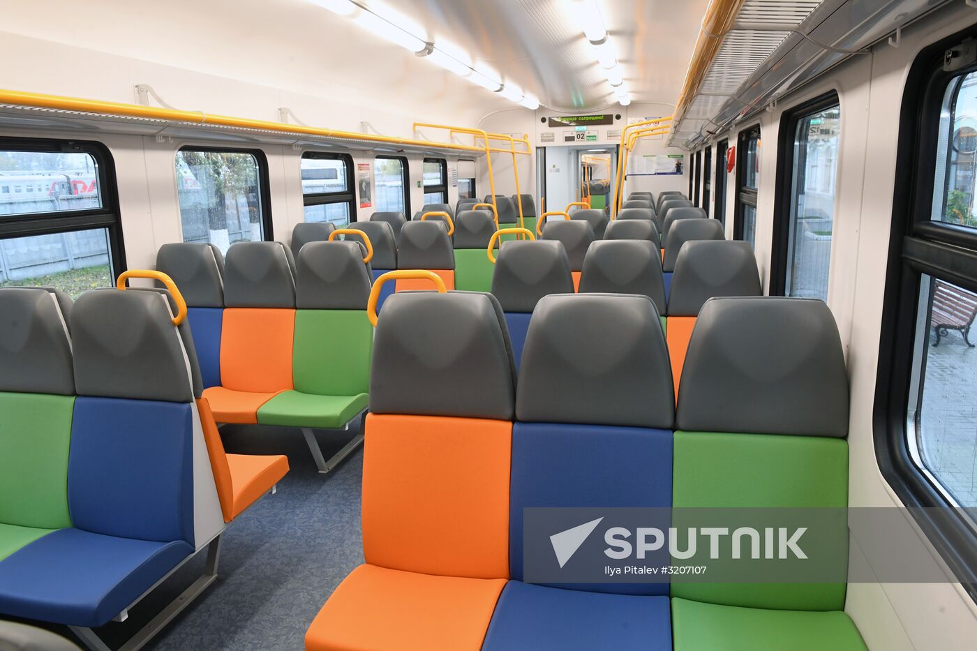 Russian Railways presents Kremlin Cadets branded train