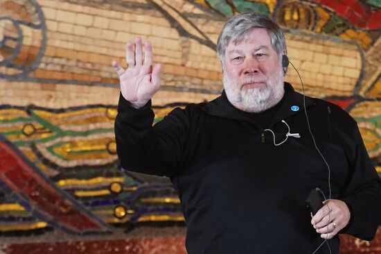 Lecture by Apple co-founder Steve Wozniak