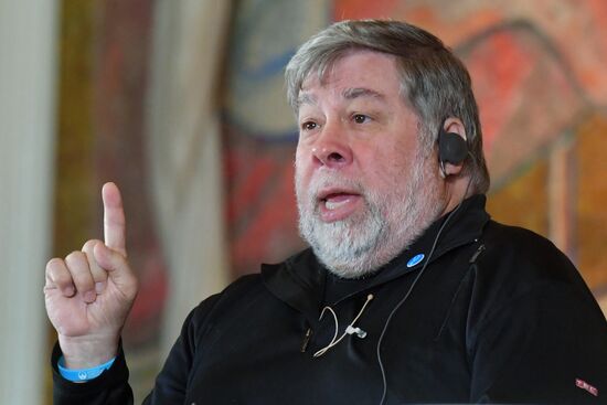 Lecture by Apple co-founder Steve Wozniak