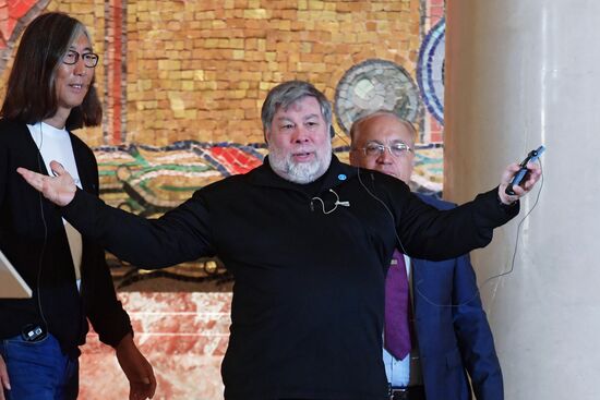 Lecture by Apple co-founder Steve Wozniak